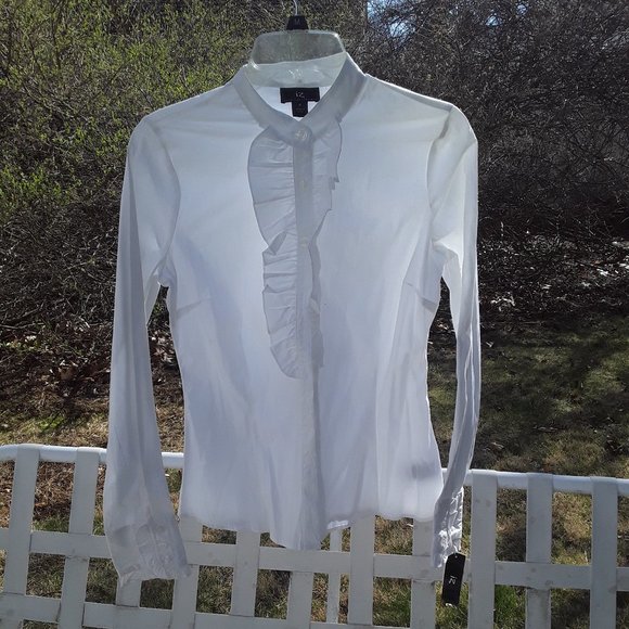 Buyer IZ White Blouse New Size Medium - Picture 1 of 5